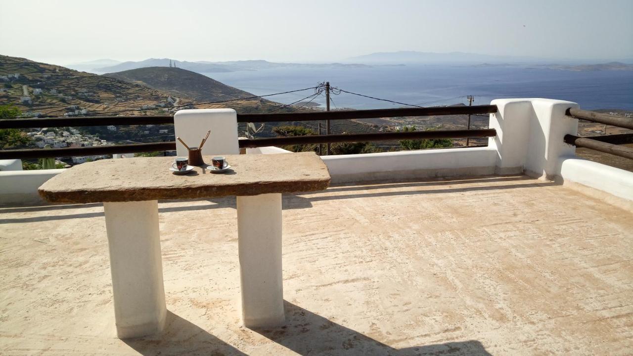 Hostal Terra Aeolica Arnados Exterior foto