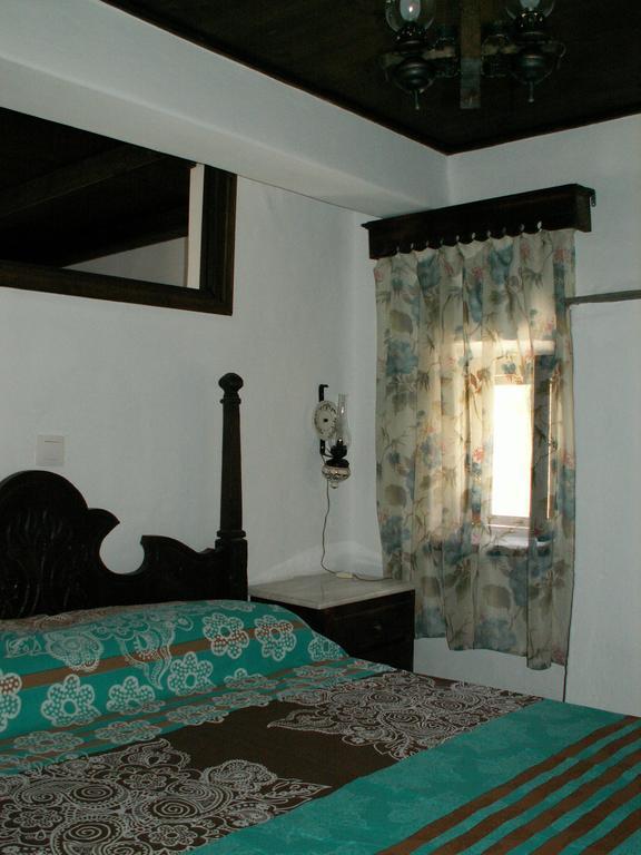 Hostal Terra Aeolica Arnados Exterior foto